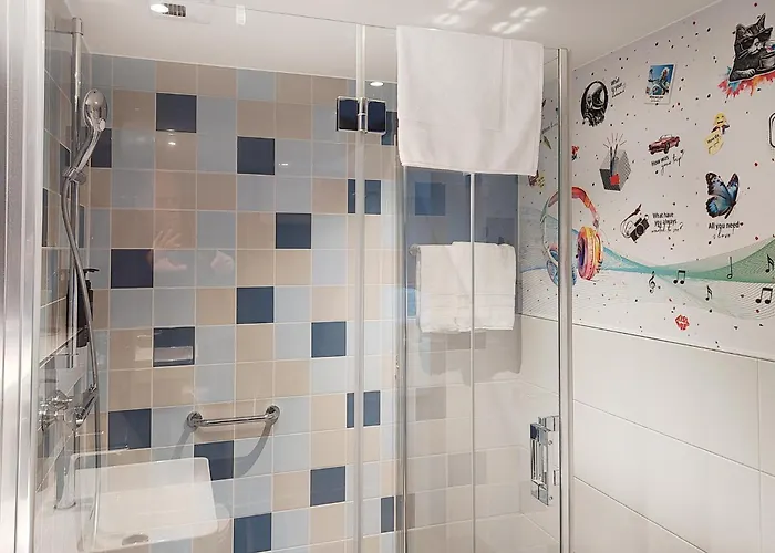 - The Niu, Quay Harburg By Ihg 3* Hamburg