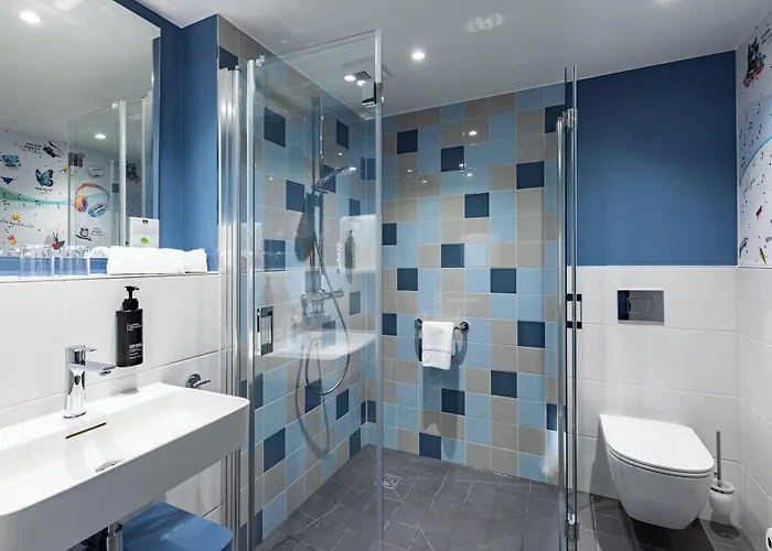 - The Niu, Quay Harburg By Ihg 3* Hamburg